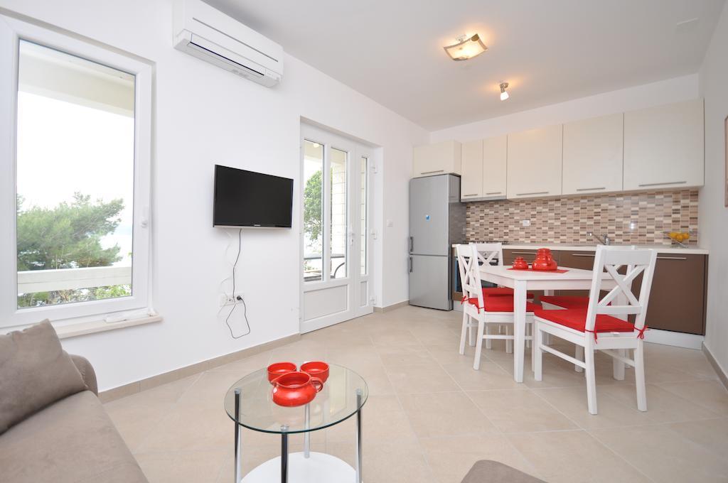 Apartments Rose Pisak Pokoj fotografie